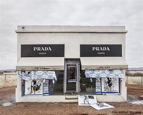 prada marfa broken into|prada marfa building.